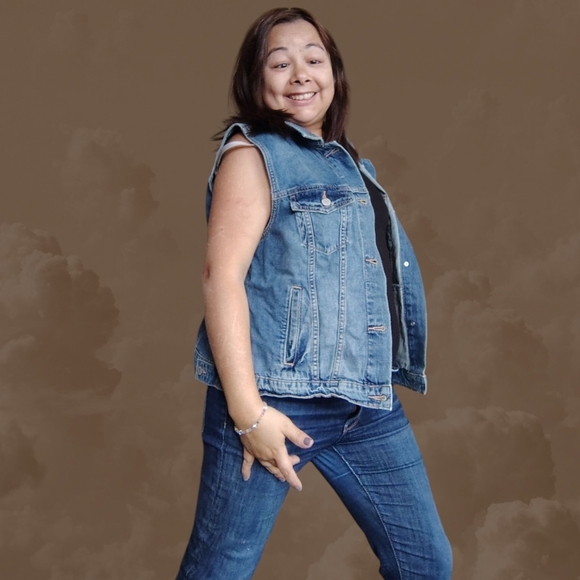 OLD NAVY WOMENS LARGE DENIM  JEAN VEST - Picture 1 of 9
